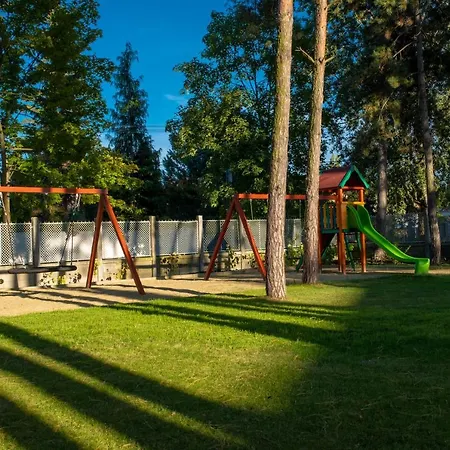 Szent Bernadett Csaladi Apartmanhaz * Siófok